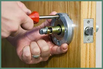 Baldwin Locksmith Store New Britain, CT 860-261-9288 - Locks-Replace